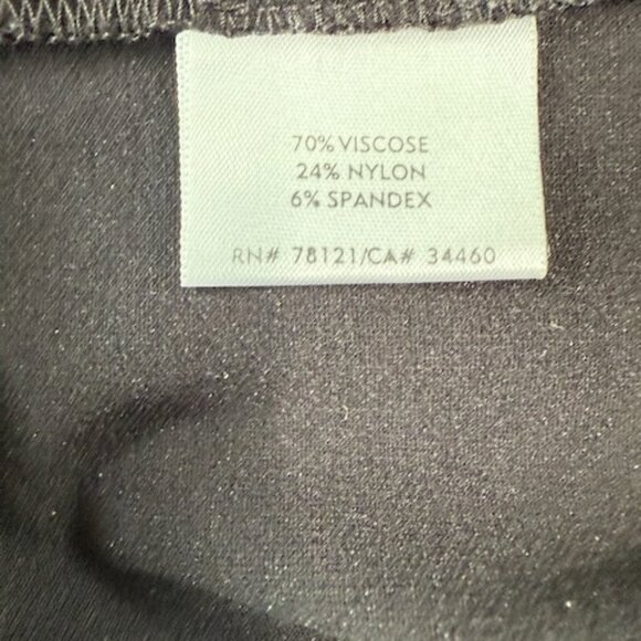 Eileen Fisher Black Crepe, Viscose blend, wide leg cropped pants, Women's M - Picture 5 of 5